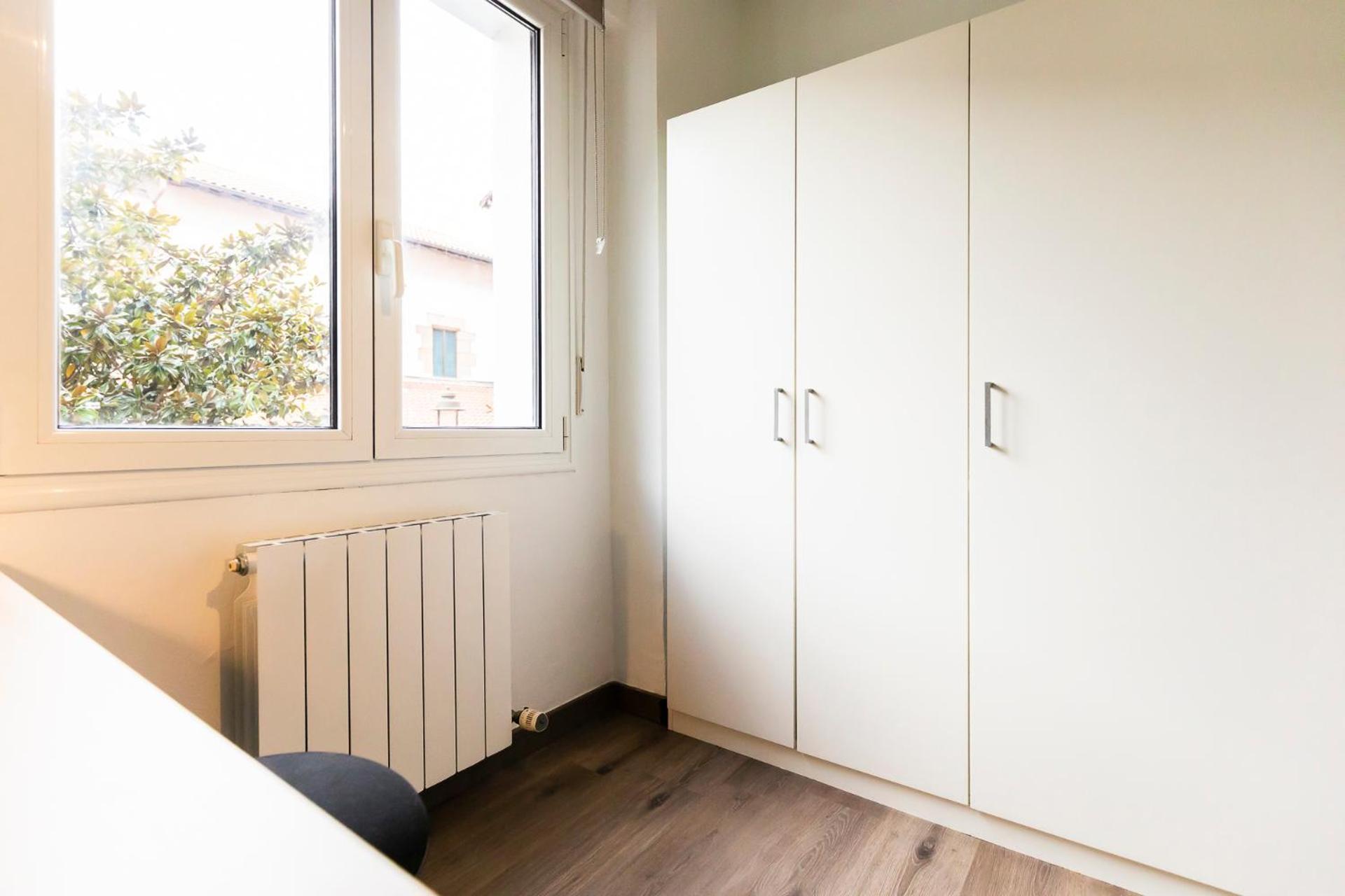 Akomodat En Apartamento Luminoso Junto Al Paseo De La Ria Bilbao Luaran gambar