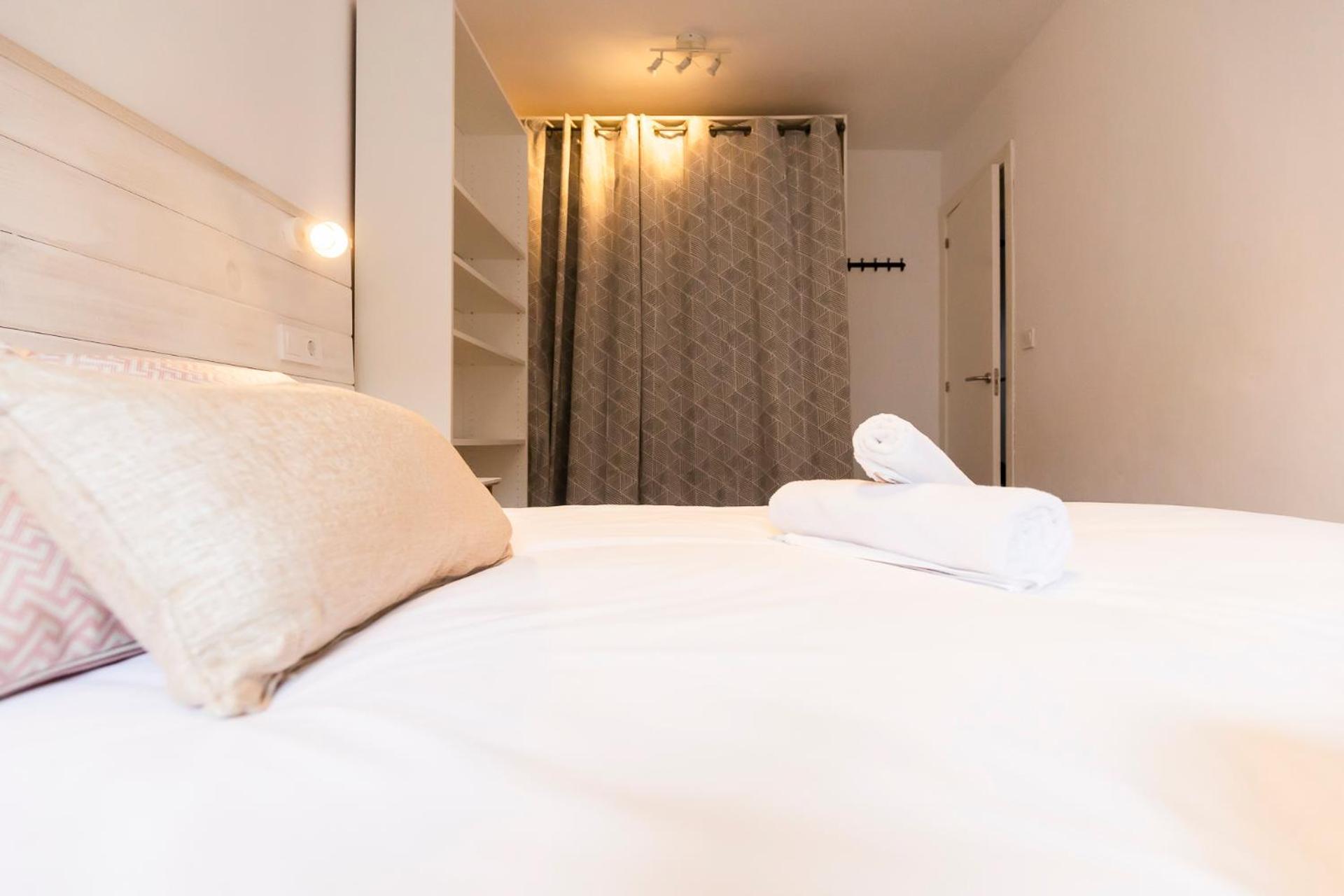 Akomodat En Apartamento Luminoso Junto Al Paseo De La Ria Bilbao Luaran gambar