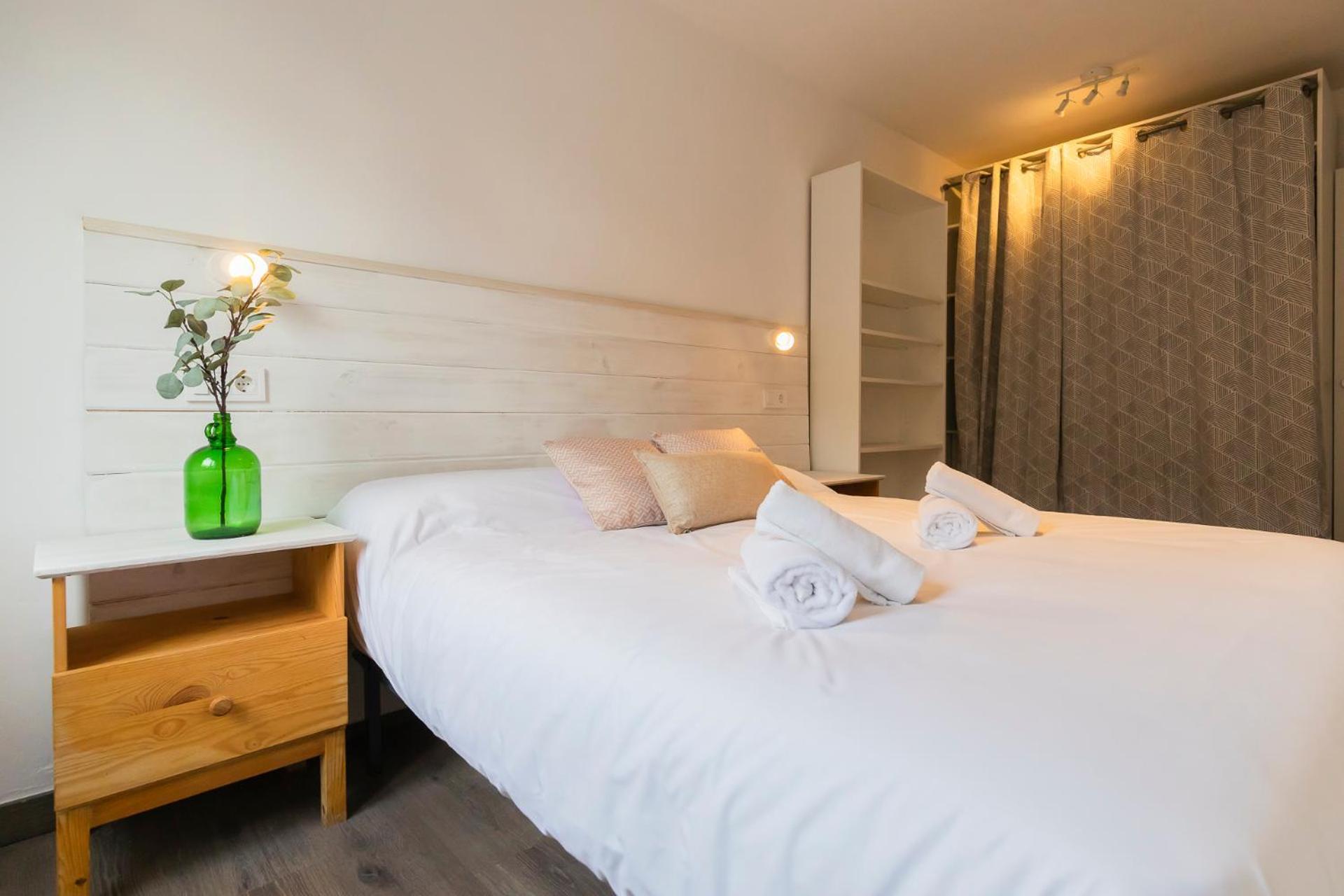 Akomodat En Apartamento Luminoso Junto Al Paseo De La Ria Bilbao Luaran gambar