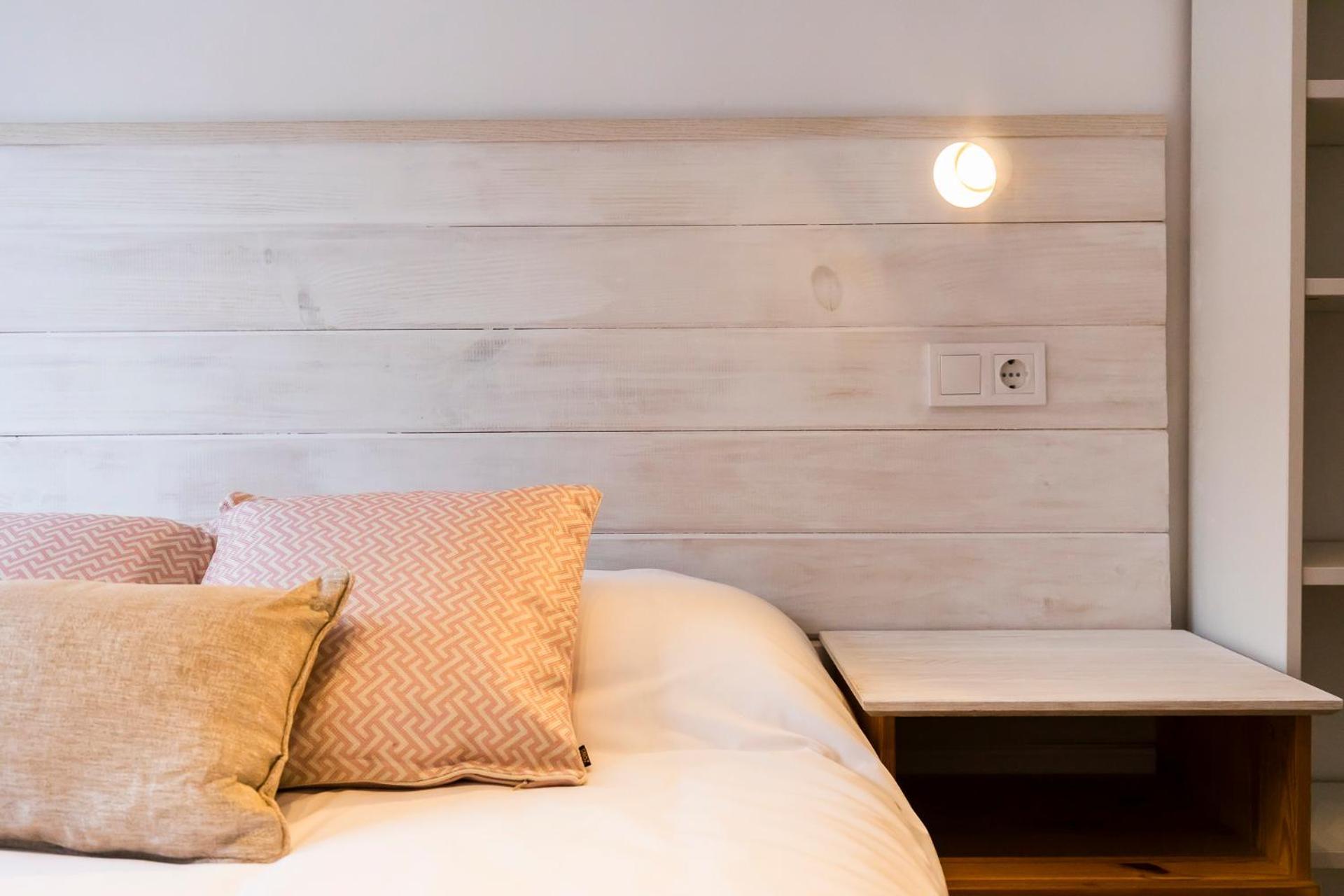 Akomodat En Apartamento Luminoso Junto Al Paseo De La Ria Bilbao Luaran gambar